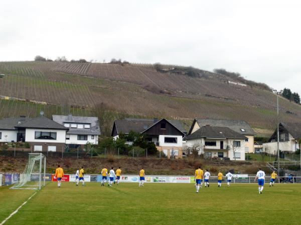 Jahnkampfbahn - Winningen