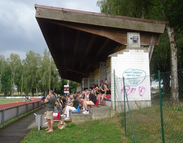 Stadion an den Seewiesen - Osterhofen