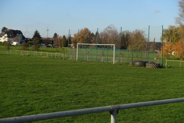 Sportplatz am Weiher - Elsdorf/Rheinland-Grouven