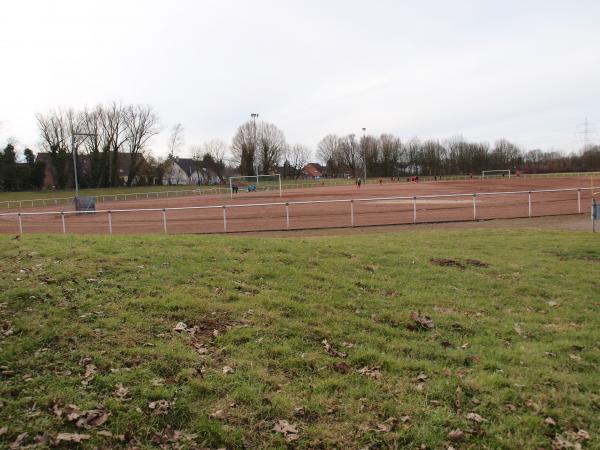 Sportplatz Albert-Schweitzer-Straße - Gelsenkirchen-Beckhausen