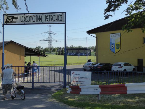 Stadion TJ Lokomotiva Petrovice - Petrovice 