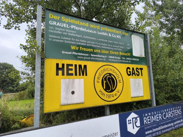 Bürgermeister Harms Sportplatz - Friedrichsholm