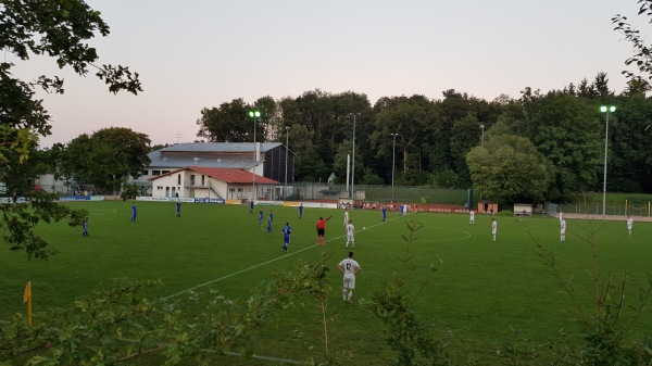 Sportplatz Adelshofen - Adelshofen/Oberbayern