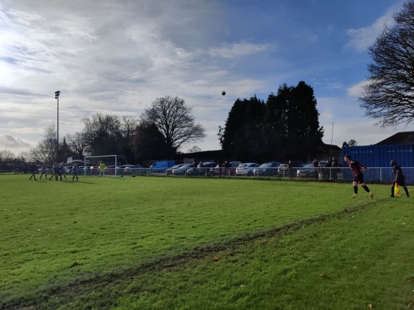Tinsley Lane - Crawley, West Sussex