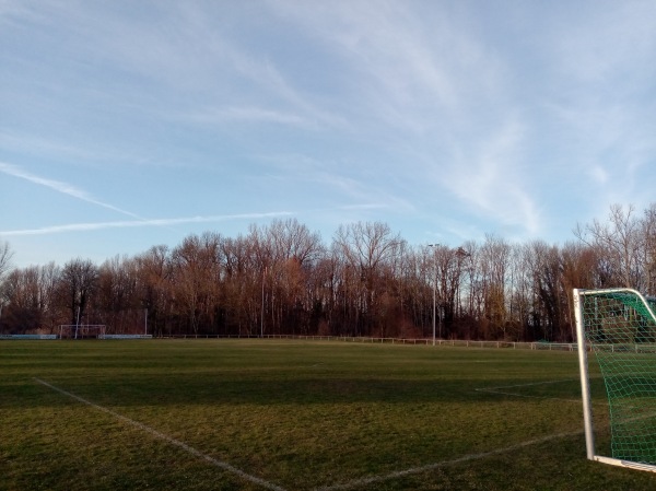 Sportanlage am Schloßpark - Petersberg/Saalekreis-Ostrau