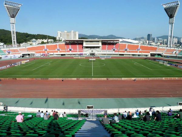 Anyang Stadium - Anyang