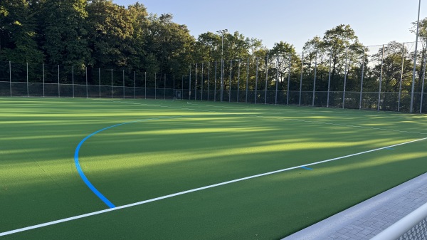 Bezirkssportanlage Westpark Platz 5 - München-Sendling