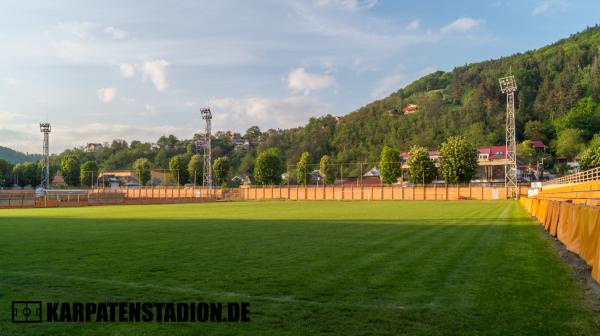 Stadionul Ceahlăul iarbă - Piatra Neamț
