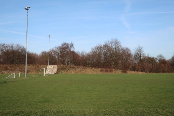 Sportanlage International School of Düsseldorf Platz 3 - Düsseldorf-Lohausen
