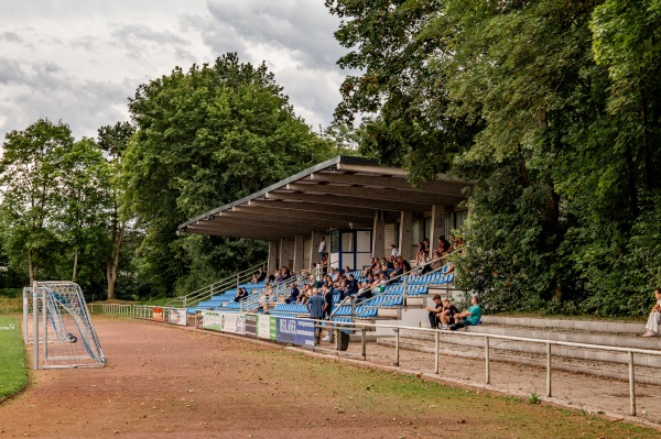 Erich-Mohr-Stadion - Solms-Burgsolms