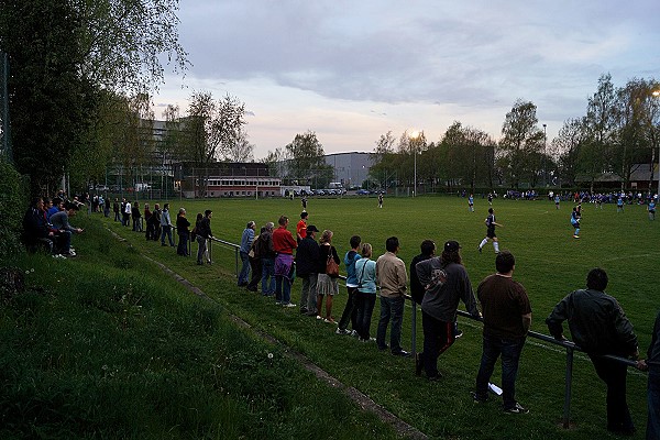 Netzbrunnen-Stadion Nebenplatz - Korntal-Münchingen