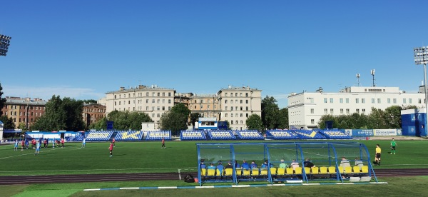 Stadion Kirovets - Sankt-Peterburg (St. Petersburg)