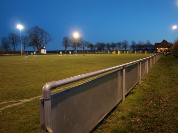 Stadion an der Antonius Kapelle - Bad Wünnenberg-Fürstenberg