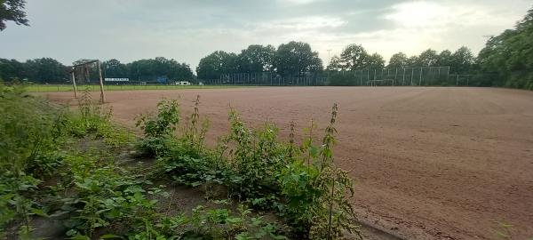 Bezirkssportanlage Schevemoor Platz 4 - Bremen-Osterholz