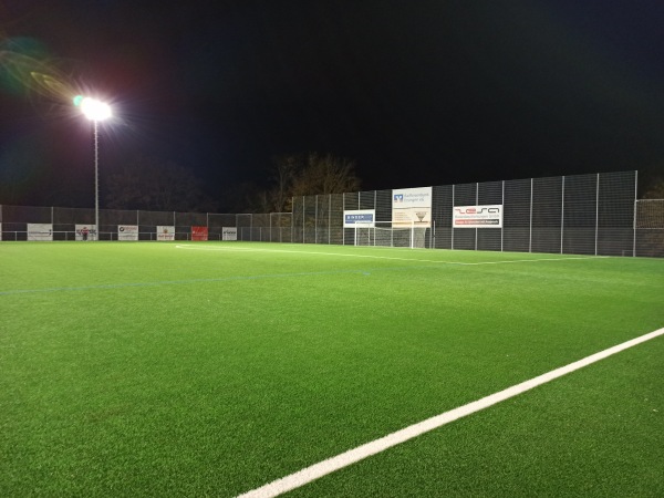 Stadion Ersinger Kirchberg Nebenplatz - Kämpfelbach-Ersingen