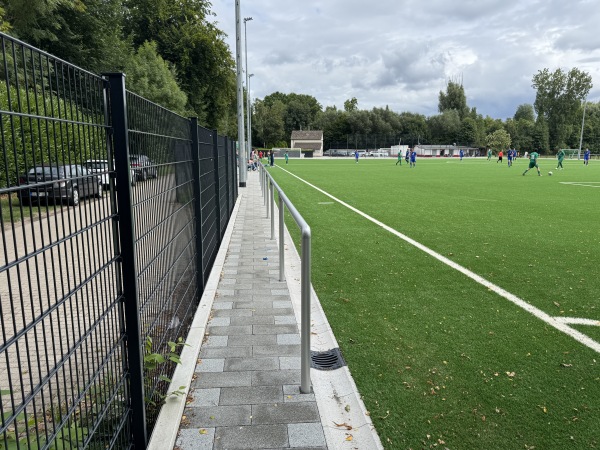 Bezirkssportanlage Gahlensche Straße Platz 2 - Bochum-Hamme