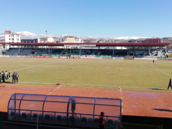 Kırşehir Ahi Stadyumu - Kırşehir