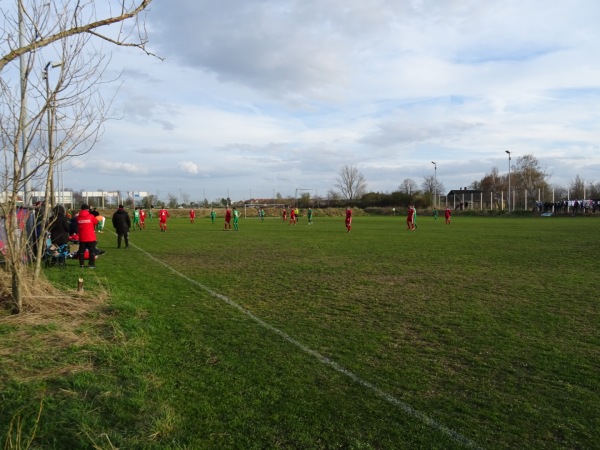 Willi-Kühn-Sportpark Platz 2 - Leipzig-Lindenau
