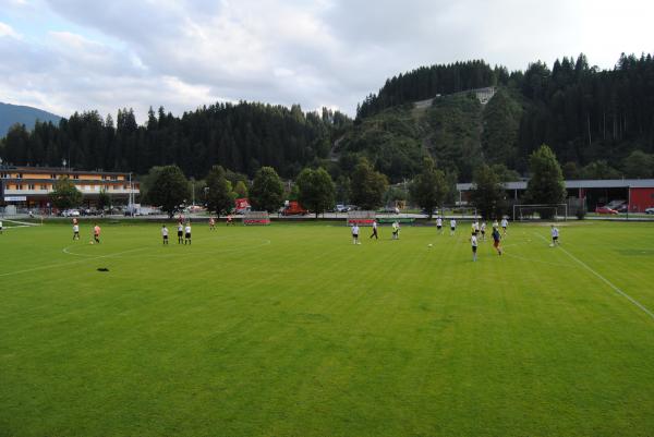 Sportplatz Hopfgarten - Hopfgarten im Brixental 