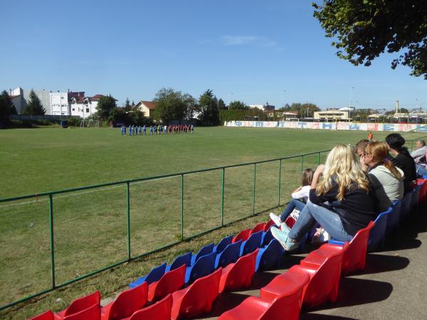 Stadion FK Milutinac - Zemun