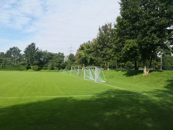 Bezirkssportanlage Krähenacker Platz 4 - Meerbusch-Osterath