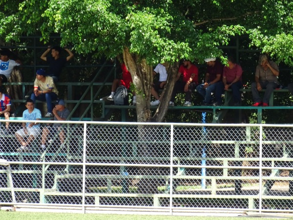 Polideportivo de Chapeltique - Chapeltique