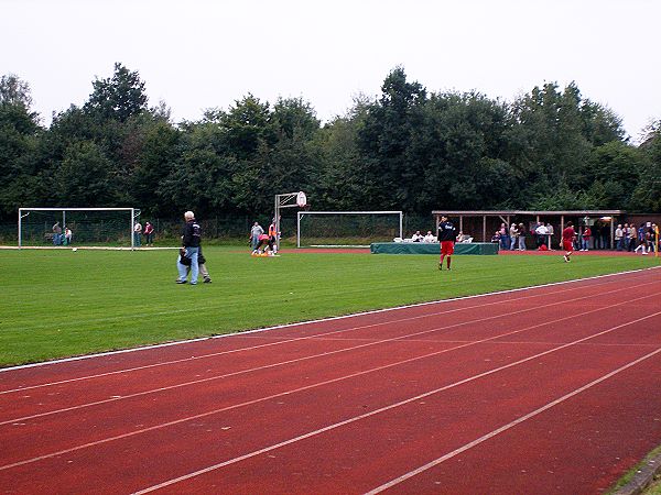 Hans-Heinrich-Hackmack-Stadion - Reinbek