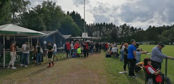 Sportplatz an der Schule - Greimerath/Hochwald