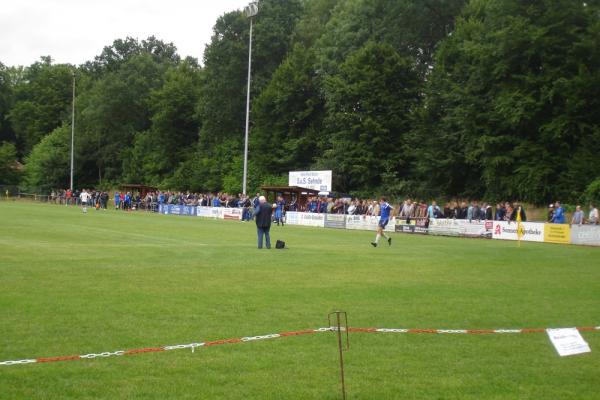 Wald (Park) Stadion - Sehnde