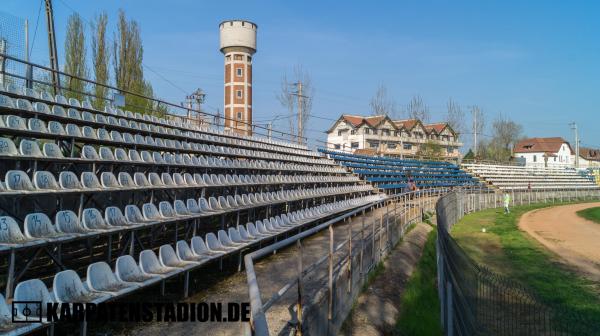 Stadionul Tineretului Urziceni - Urziceni