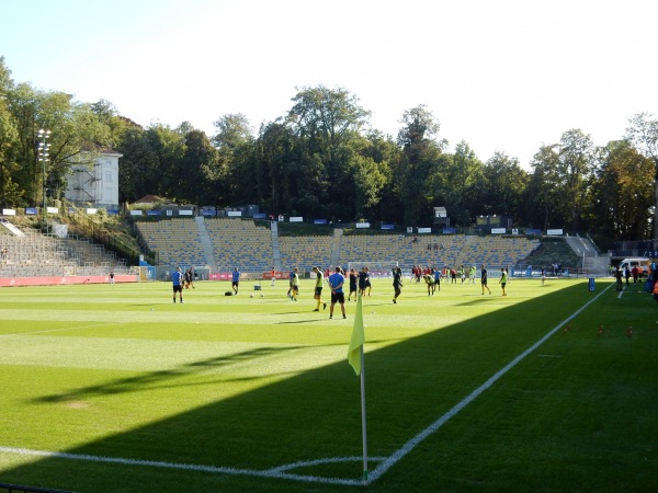 Stade Joseph Mariën - Forest