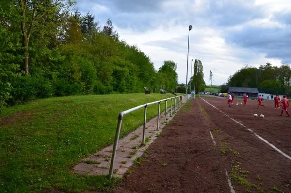 Sportplatz Am Alenberg - Kall-Scheven