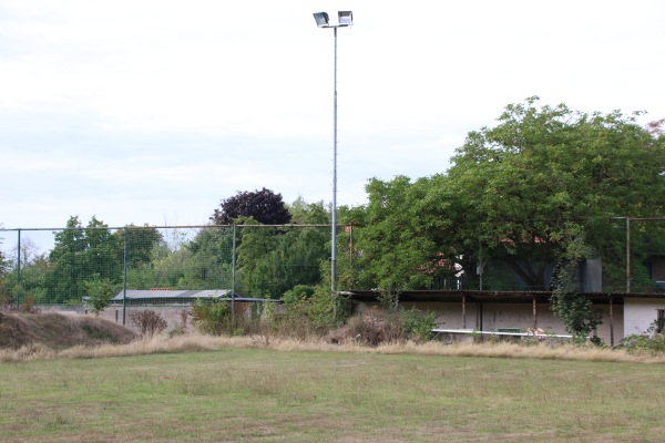 Sportanlage Kleiner Berg Platz 2 - Nörvenich