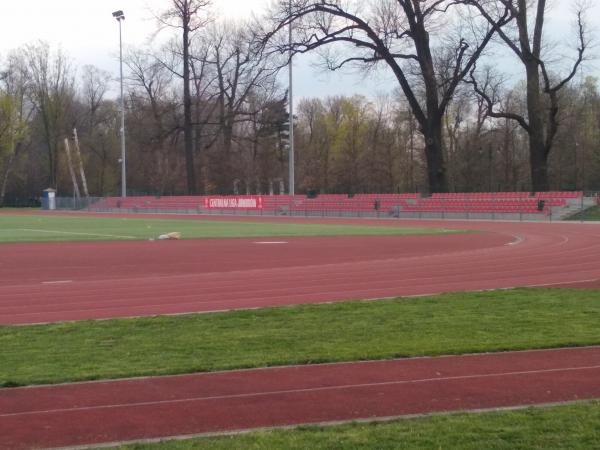 Stadion im. Orla Bialego Boisko obok - Legnica