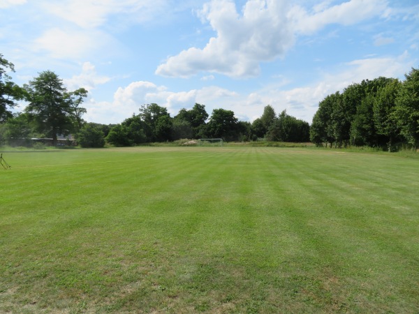 Gemeinde-Sportplätze Strandweg 2 - Halbe
