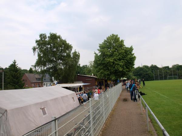 Bezirkssportanlage Gellep-Stratum - Krefeld-Gellep-Stratum