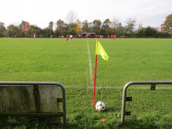 Beek-Stadion - Jübek