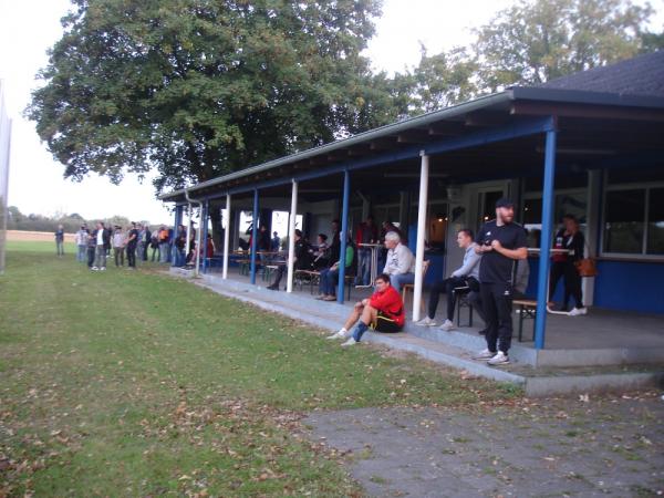 Sportplatz Zum Spielplatz - Welver-Schwefe