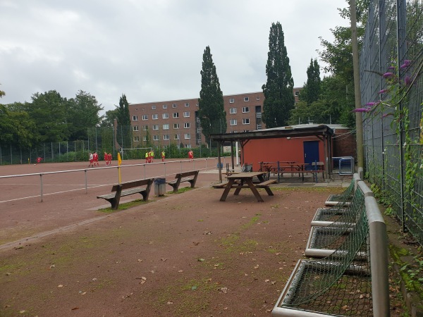 Sportplatz Meister-Francke-Straße - Hamburg-Steilshoop