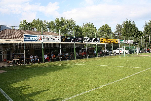 Sportplatz Landskron  - Landskron