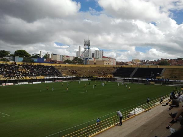 Estádio Municipal 1º de Maio - São Bernardo do Campo, SP