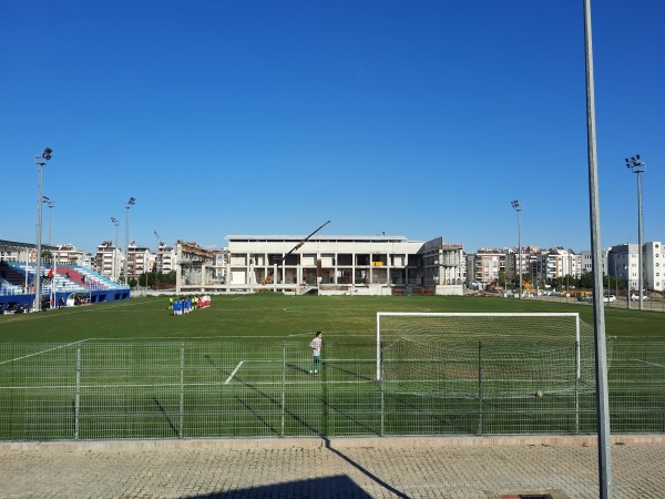 Zeytinköy 1 Nolu Futbol Sahasi - Antalya