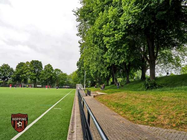 Bezirkssportanlage Hubertusburg Platz 2 - Essen/Ruhr-Huttrop