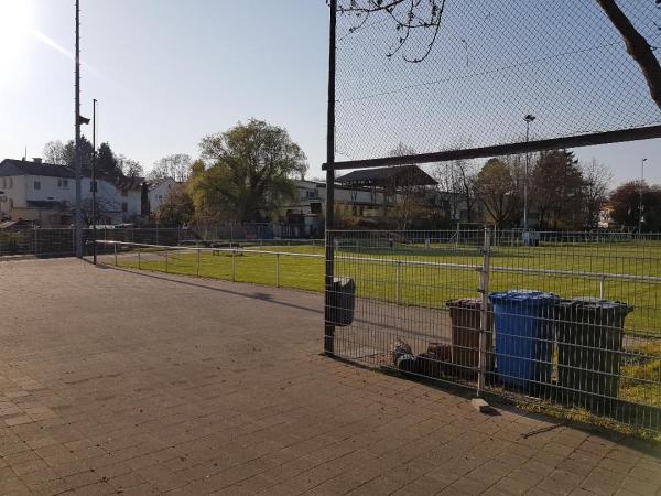 Sportplatz Edelweißstraße - Bad Nauheim-Schwalheim