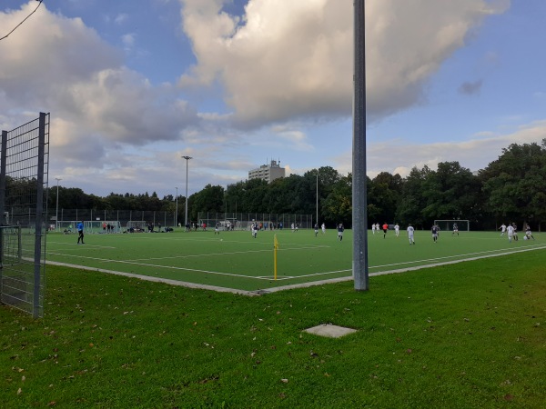 Bezirkssportanlage Görzer Straße Platz 3 - München-Ramersdorf-Perlach