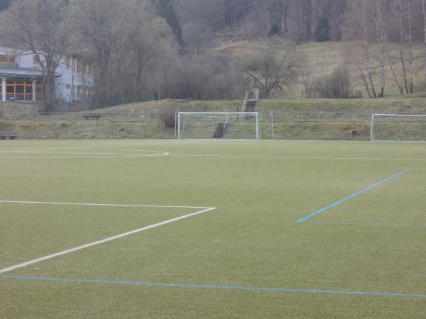 Sportplatz am Berg - Schmitten/Hochtaunus-Niederreifenberg