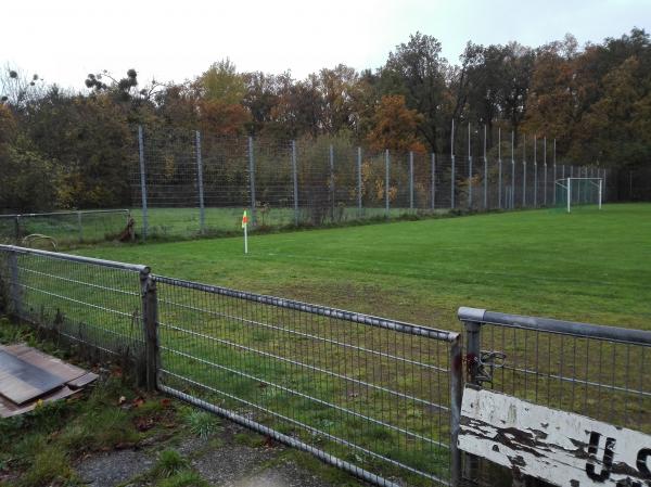 Sportplatz Brüder-Grimm-Schule - Wolfsburg-Teichbreite