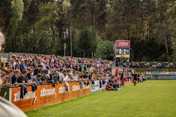 Manfred-Zollner-Stadion - Cham-Vilzing