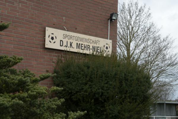 Sportanlage Feldweg - Kranenburg/Niederrhein-Mehr