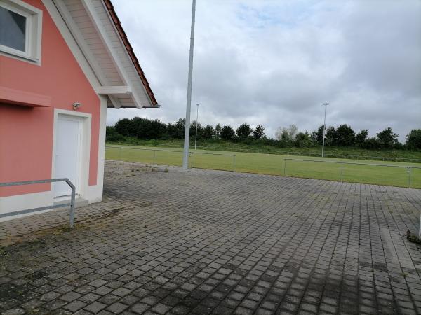 Loni & Josef Grünbeck Sportpark Platz 2 - Höchstädt/Donau